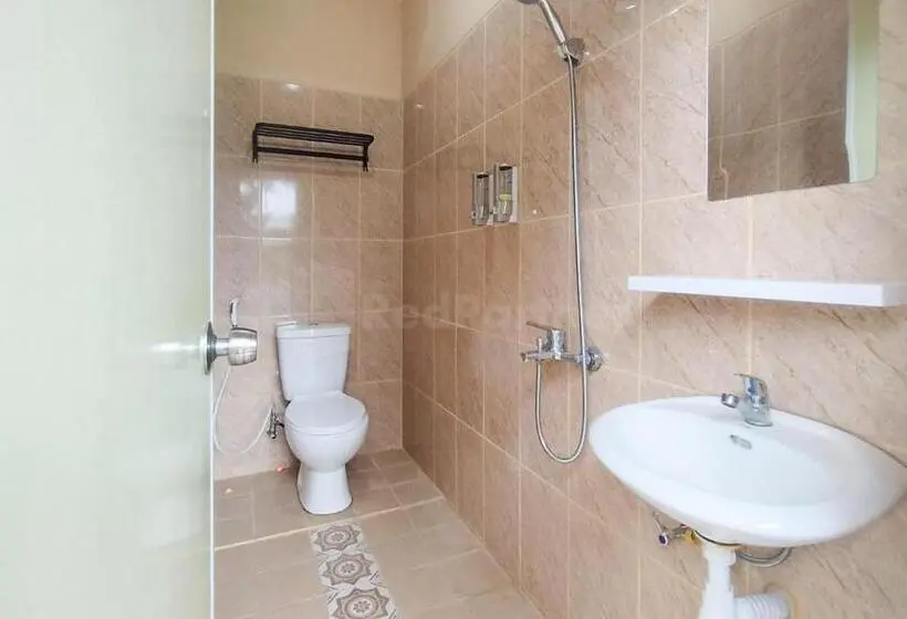 اتاق استاندارد, Arwana Inn Lampung Mitra Reddoorz