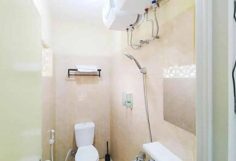 اتاق استاندارد, Arwana Inn Lampung Mitra Reddoorz
