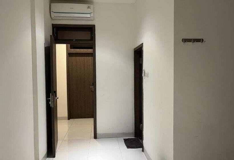اتاق استاندارد, Good Day Inn