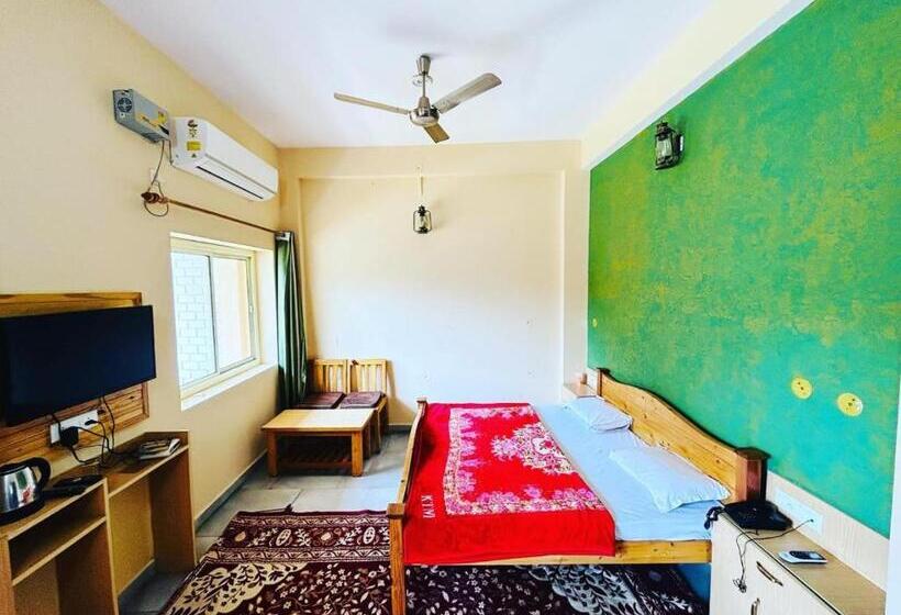 Номер Deluxe, Holidays Home