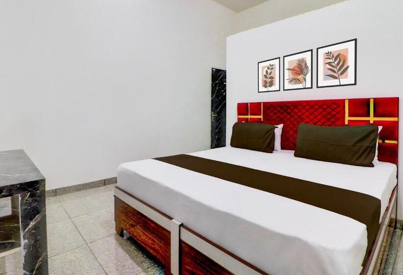 Pokój Trzyosobowy Klasyczny, Oyo Hotel Arise