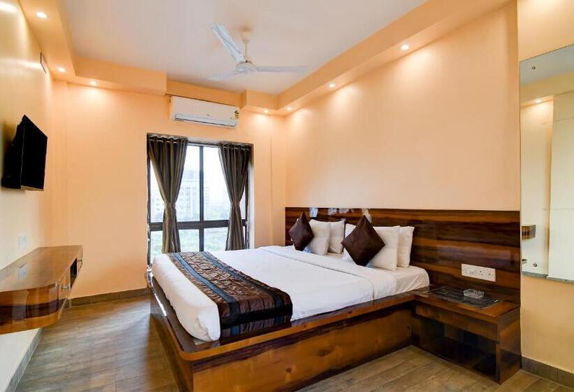 חדר משפחתי דלוקס, Eco Corporate Inn 2 Rajarhat