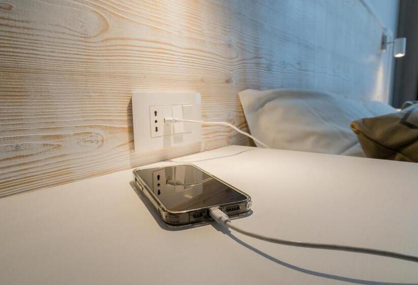 Standardzimmer, Landlord