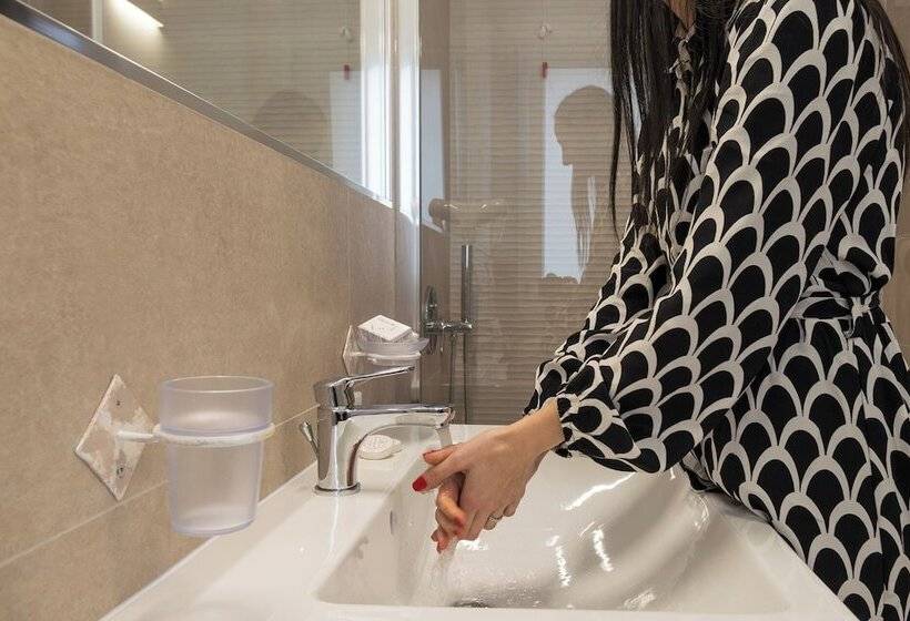 Standardzimmer, Landlord