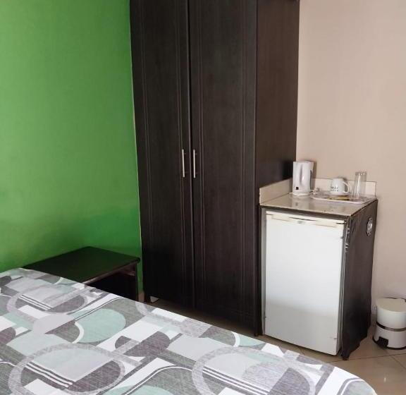 스탠다드 룸, Nomanini Guest House Nelspruit
