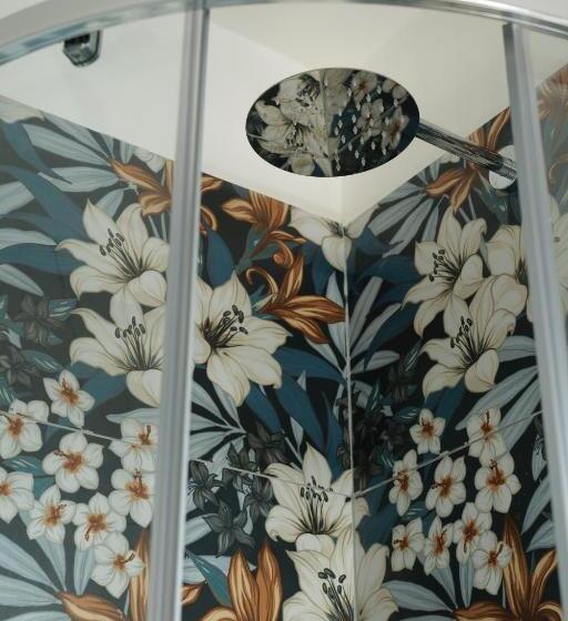 סטודיו דלוקס, Villa Lucia