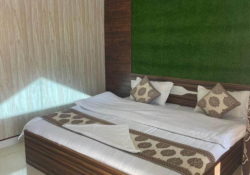 バルコニー付きデラックスルーム, Rajaji Retreat