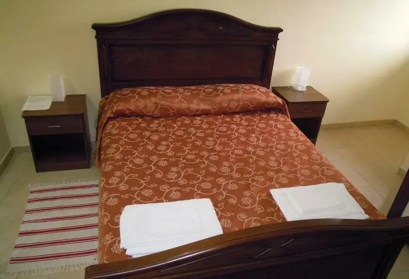 バス共有のスタンダードルーム, B&b Casale Spisari