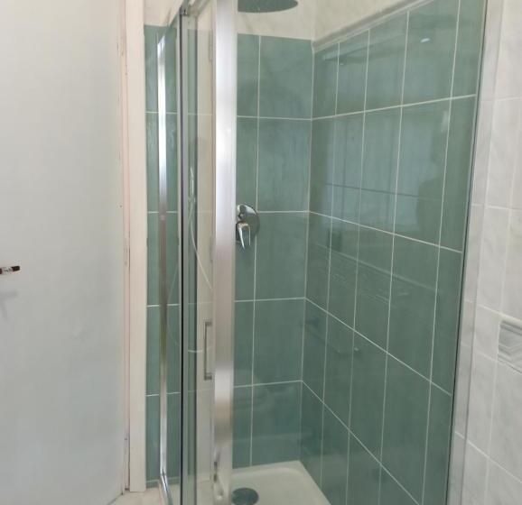 חדר סטנדרט, B&b Feelgood