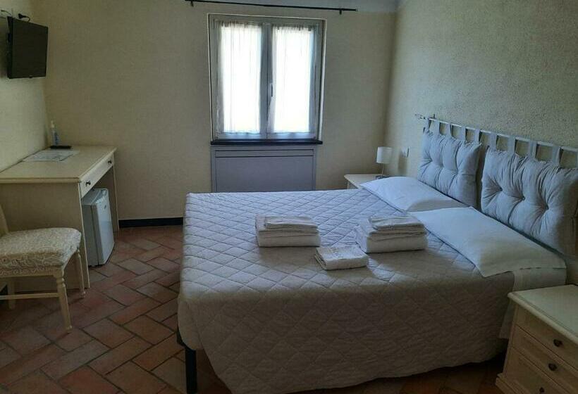 Номер Стандарт, B&b Vignola