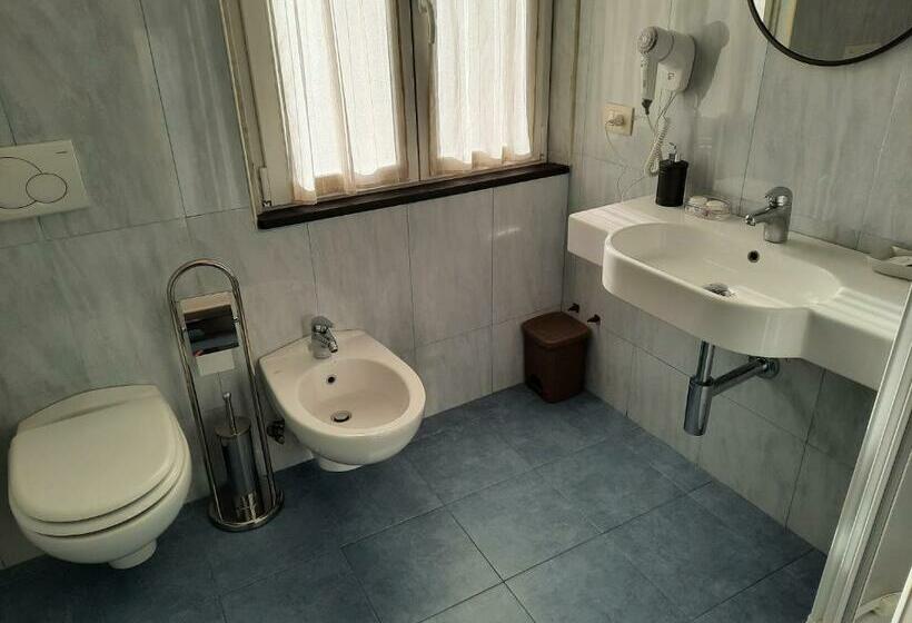 اتاق استاندارد, B&b Vignola