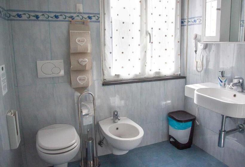 Семейный Номер, B&b Vignola