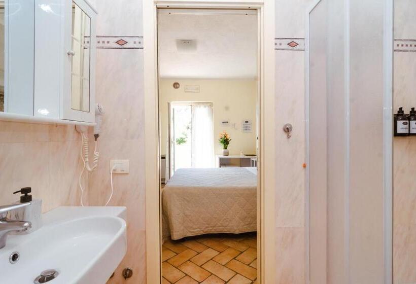 Семейный Номер, B&b Vignola