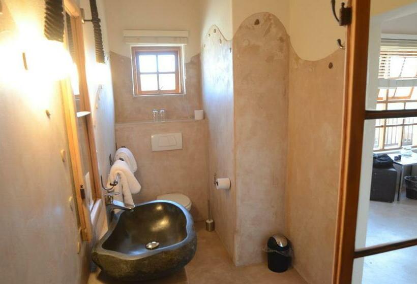 اتاق استاندارد, A La Mer