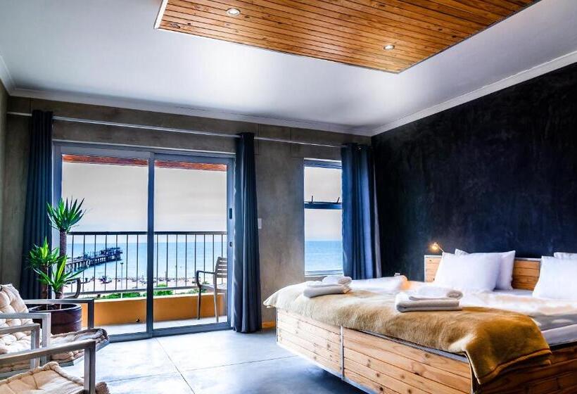 اتاق لوکس با چشم‌انداز دریا, A La Mer