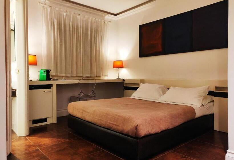 3-Bett-Standardzimmer, Best Season