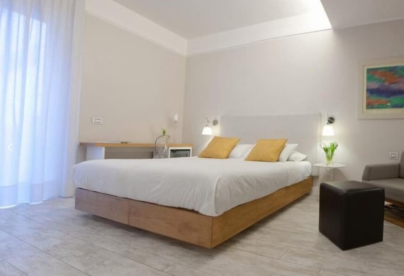 3-Bett-Standardzimmer, Best Season