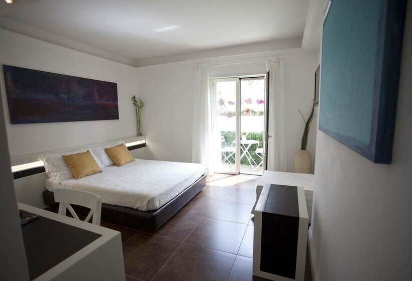 3-Bett-Standardzimmer, Best Season