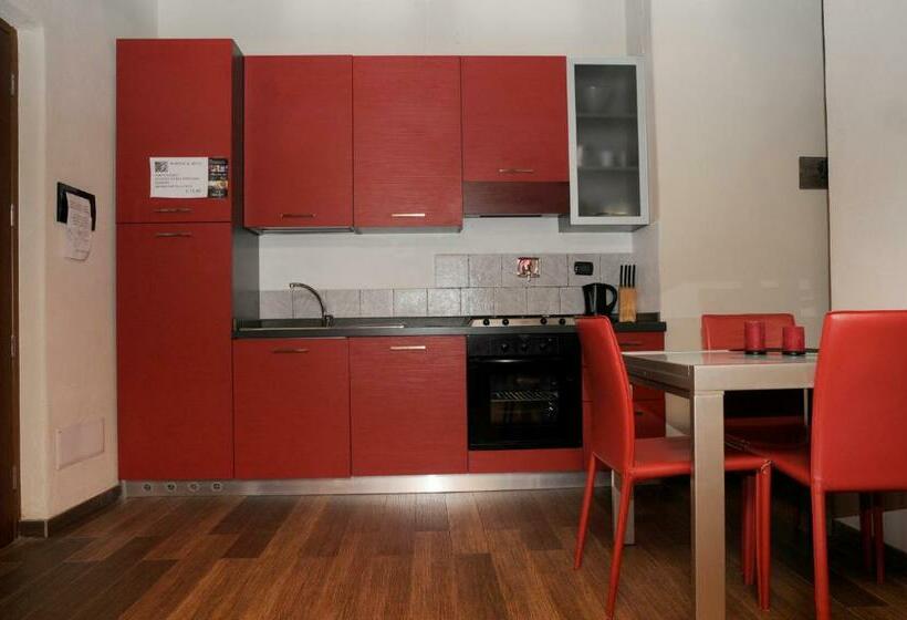 آپارتمان 1 خوابه, Hosquet Lodge