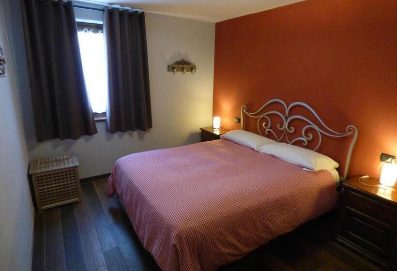 آپارتمان 2 خوابه, Hosquet Lodge