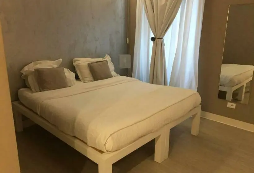 اتاق لوکس, House 5