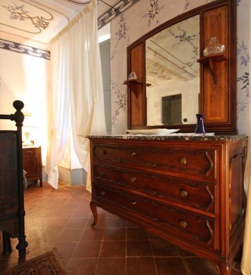 デラックスルーム, Relais San Desiderio