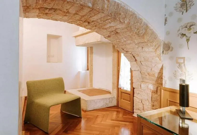 Sviitti Poreallas, Santa Rosa Relais