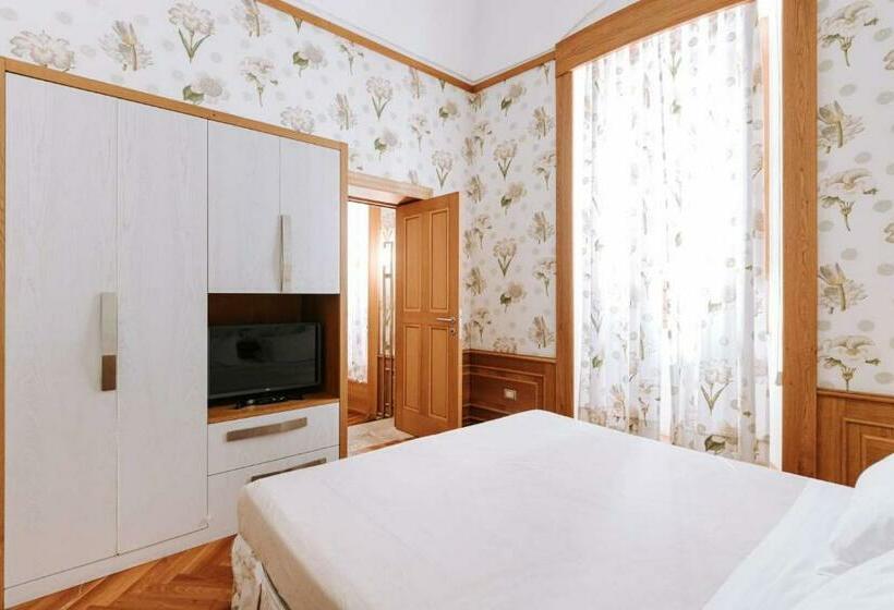 Семейный Номер, Santa Rosa Relais