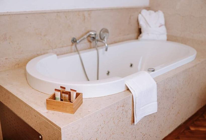 Номер Superior, Santa Rosa Relais