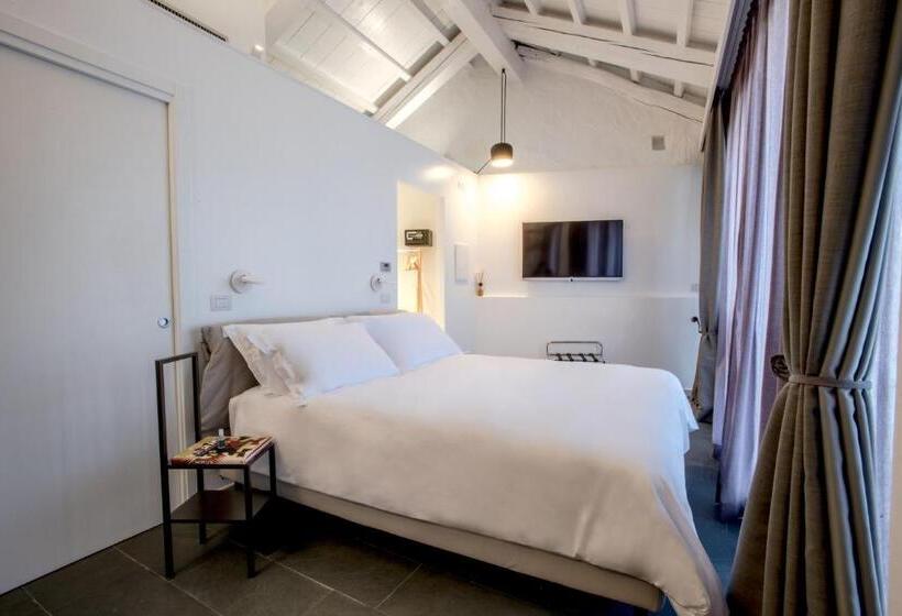 اتاق سوپریور, Uve Rooms & Wine Bar