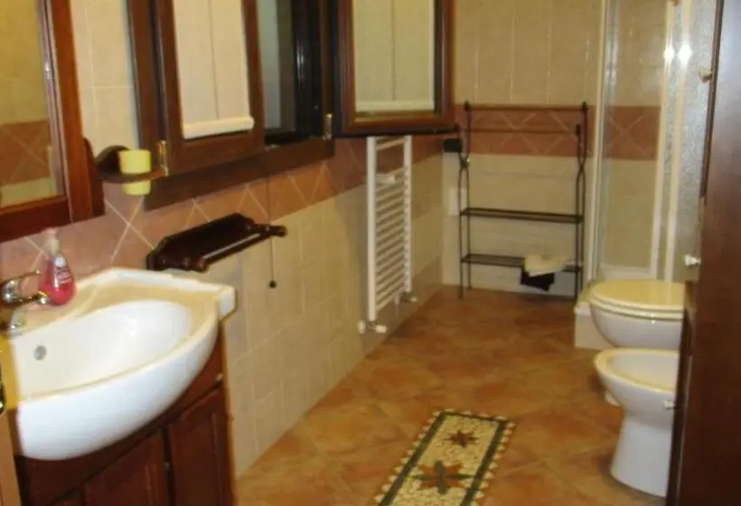 スタンダードルーム, Casa Di Campagna B&b La Corte Ferrara