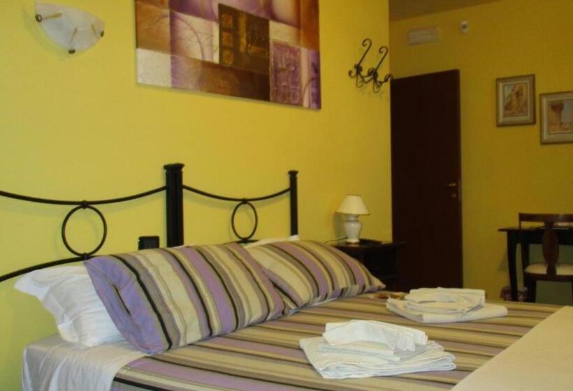 Номер Стандарт, Casa Di Campagna B&b La Corte Ferrara