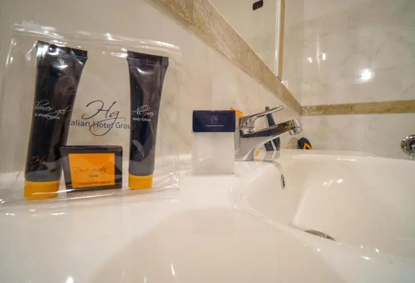 スタンダード４人部屋, Abetone E Piramidi Resort