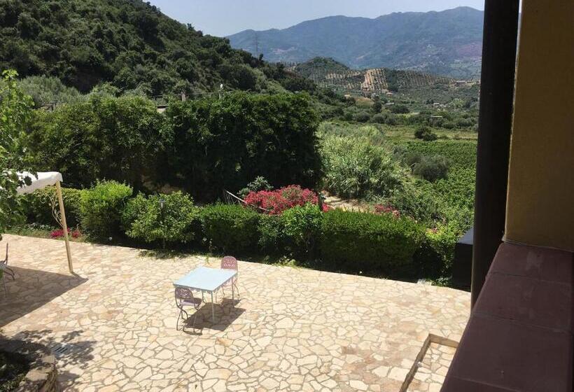 スタンダードトリプルルーム, Antica Tindari