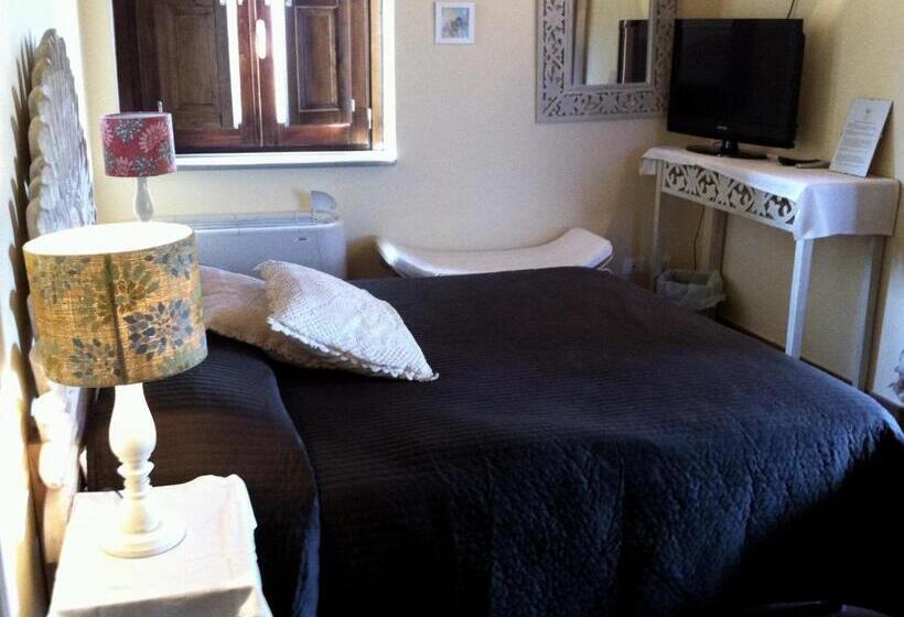 バルコニー付きスタンダードルーム, Antica Tindari