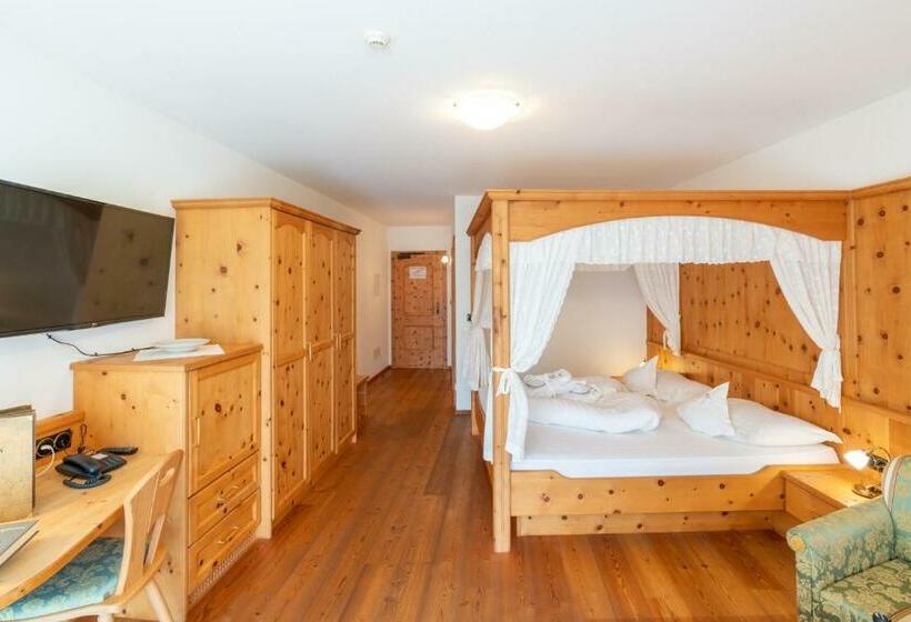 Номер Стандарт с Балконом, Asterbel