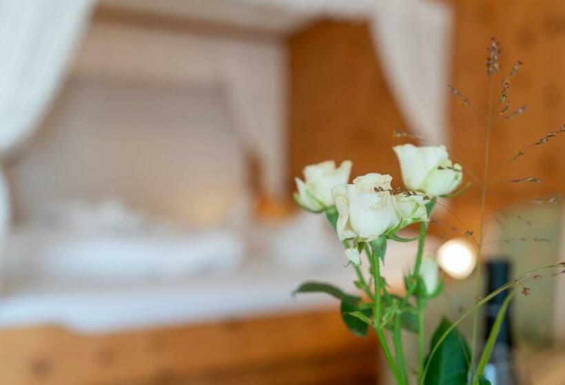 Номер Стандарт с Балконом, Asterbel