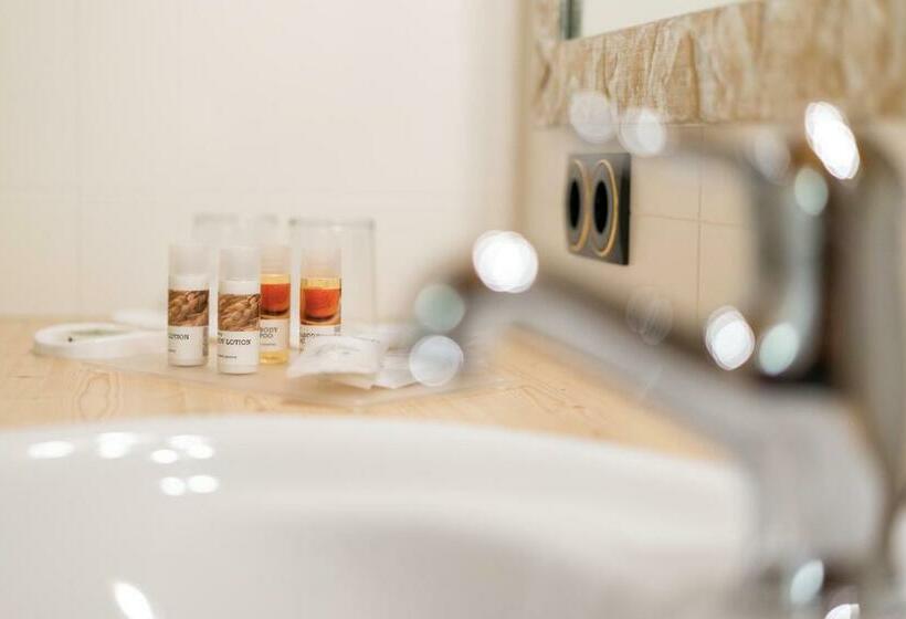 Номер Стандарт с Балконом, Asterbel