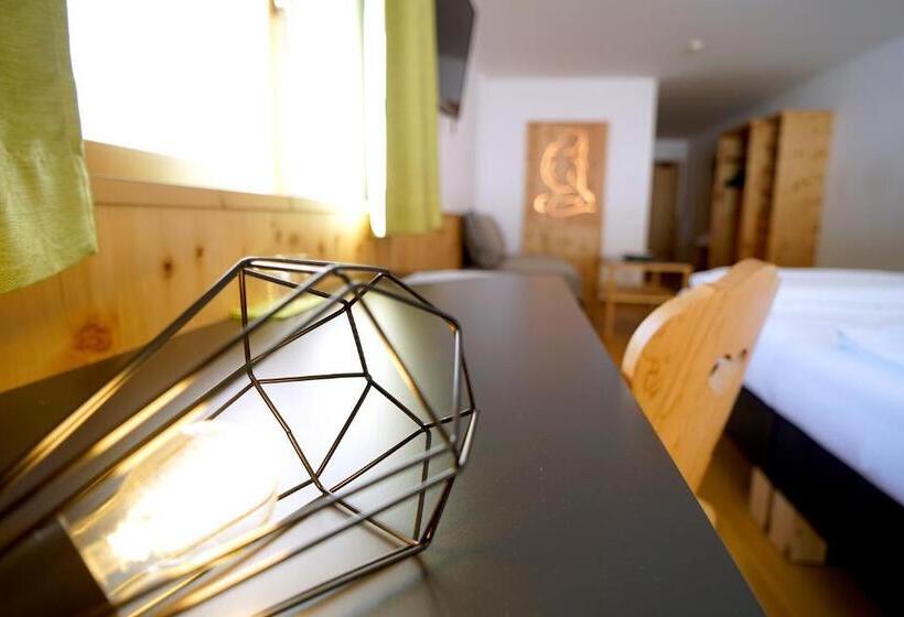 Полулюкс Superior, Asterbel