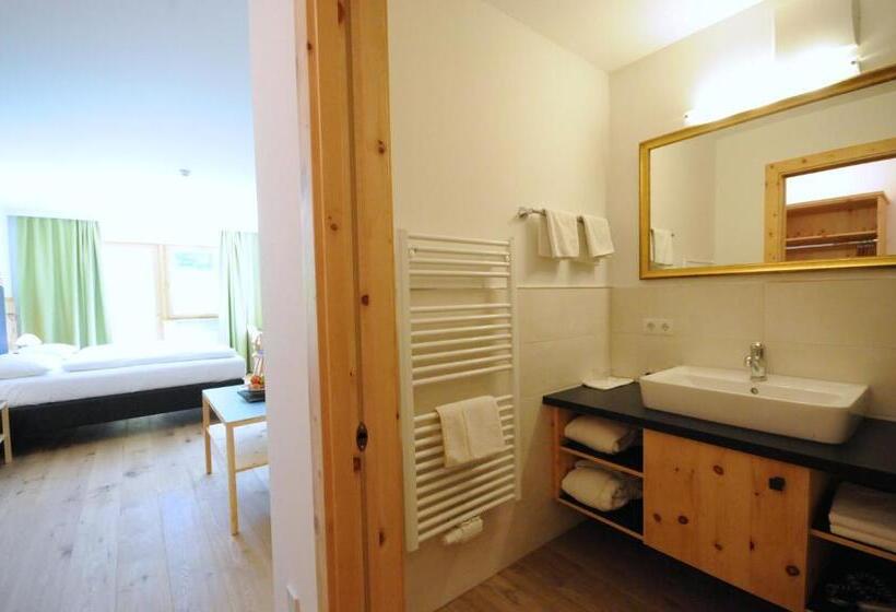 Полулюкс Superior, Asterbel