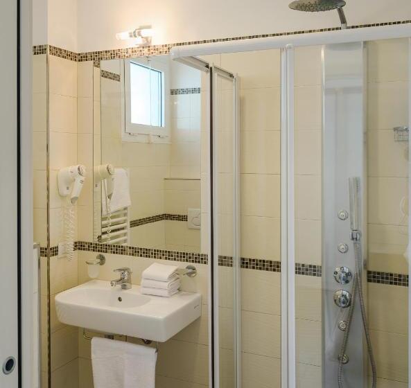 Standard Room Sea View, Augustus  Davanti A Noi C è Solo Il Mare