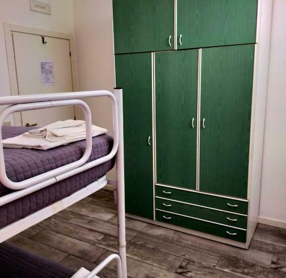 اتاق استاندارد سه نفره, Bellavista