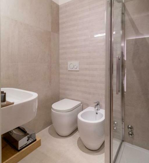 标准间带阳台, Bellettini