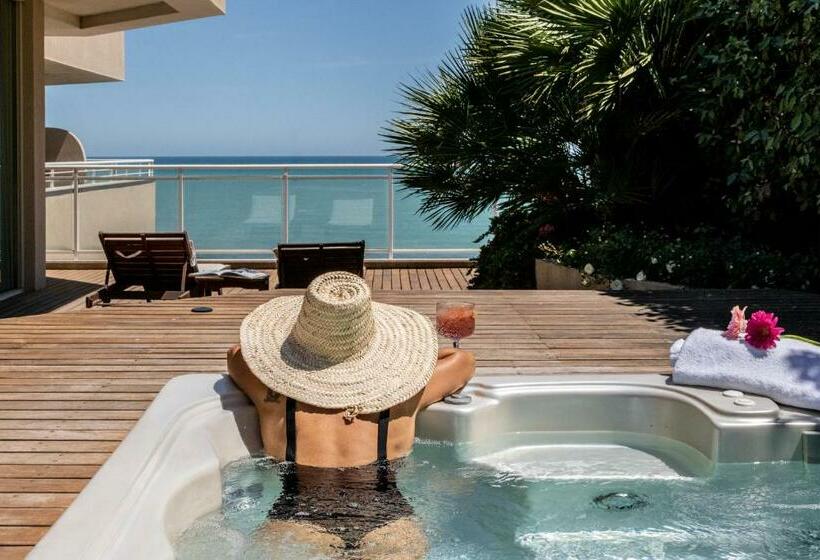 带大床的套房, Bellettini