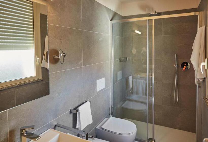 豪华家庭房间, Bellettini