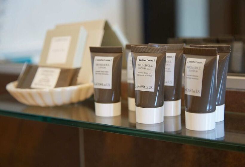 高级三人间, Bellettini