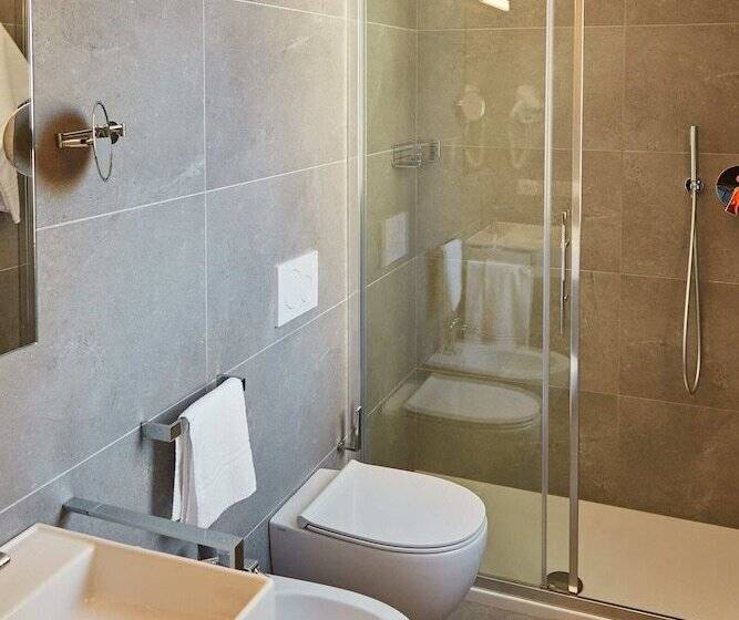 家庭间, Bellettini