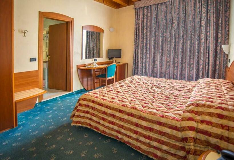 高级大房间, Brennero