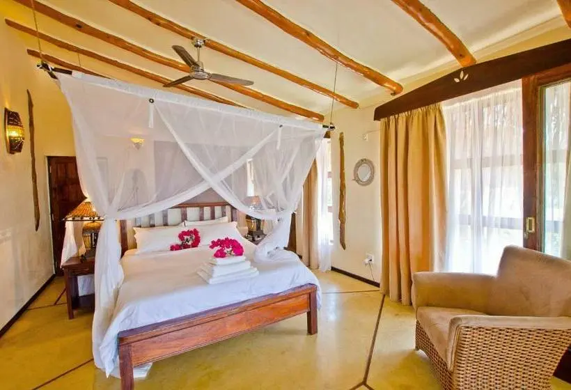 Perhesviitti, Casa Cabana Beach