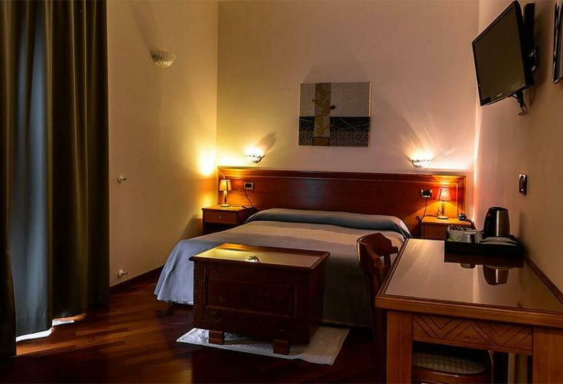 스탠다드 룸, Del Corso